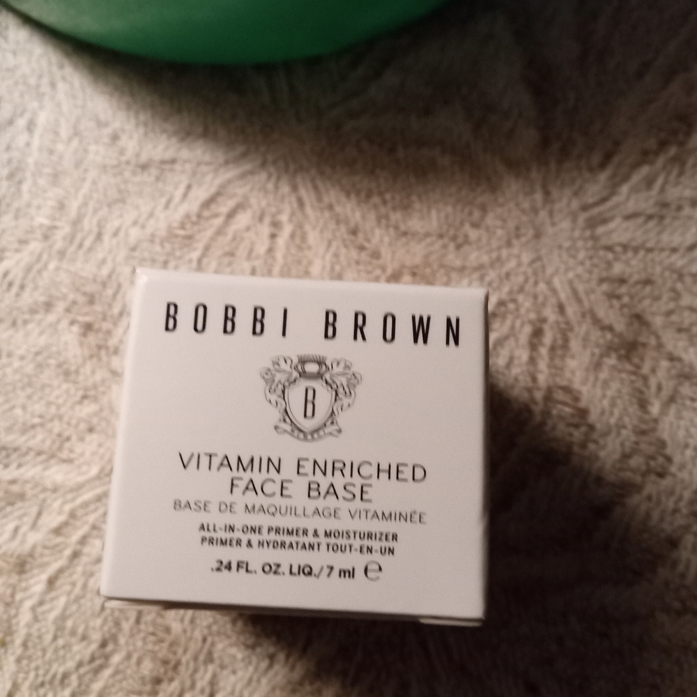 Bobbi Brown Vitamin Face Base